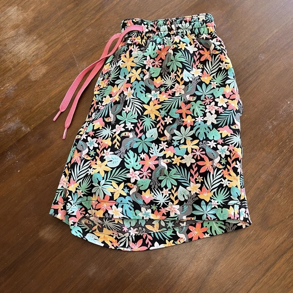 Chubbies Swim Trunks Men's Small Tropical Toucan Floral 5.5